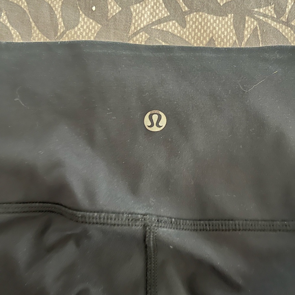 Lululemon Black Capri Leggings